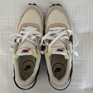 Nike Waffle Retro Sneakers